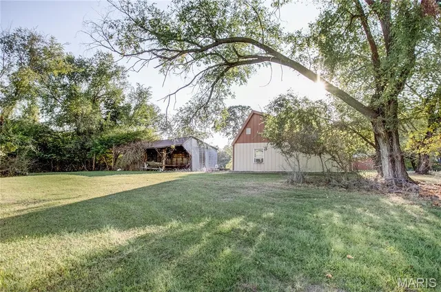 $160,000 | 697 East Bims Road, Brussels, IL 62013