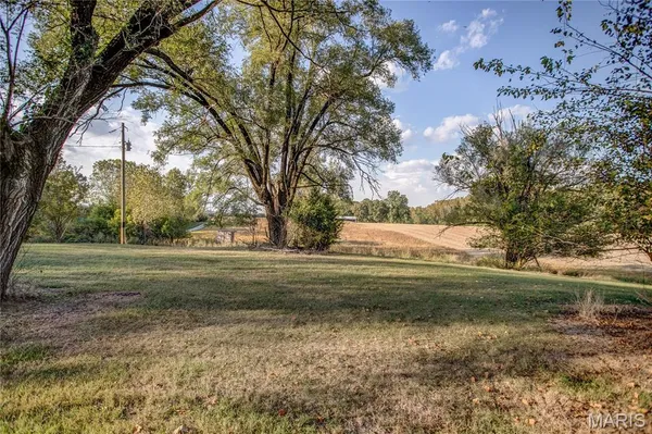 $160,000 | 697 East Bims Road, Brussels, IL 62013