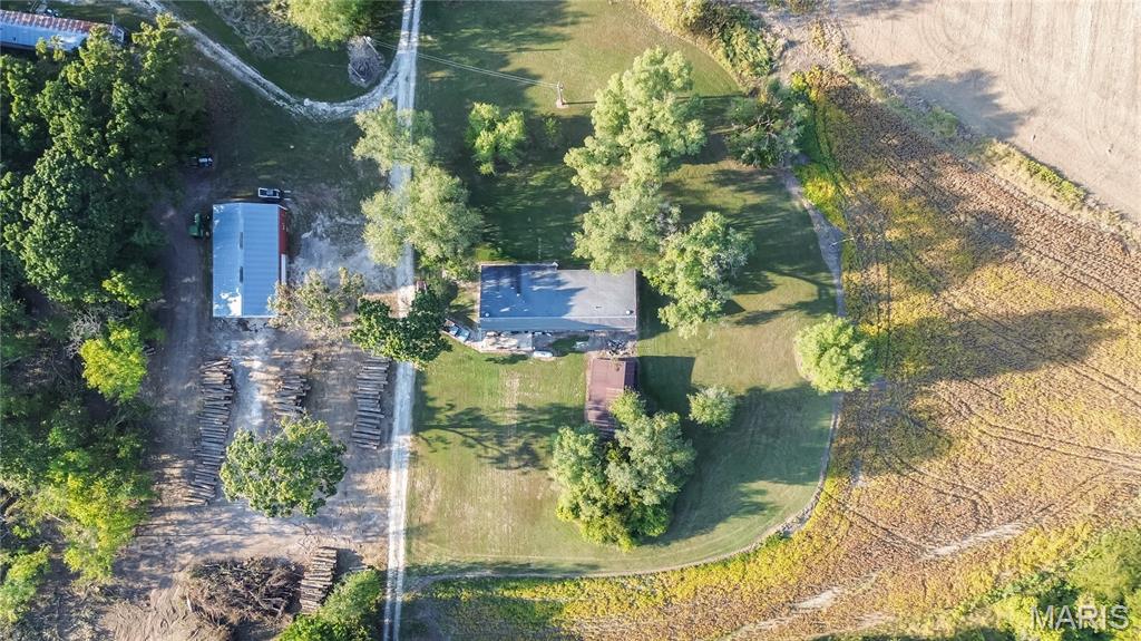 697 East Bims Road Brussels, IL 62013 - Photo 4 of 31