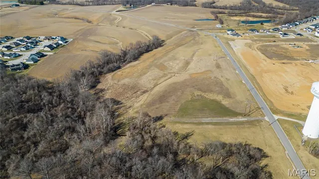 $2,000,000 | 1240 Pausch Road, Unit 39 72 AC, O'Fallon, IL 62269