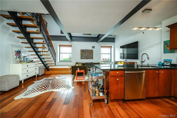 $6,500 | 1 South Astor Street, Unit 502, Irvington, NY 10533