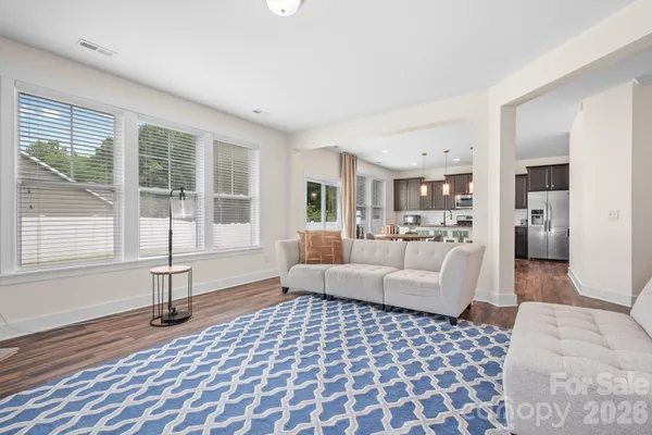 $499,900 | 10008 Michael Crossing Drive, Charlotte, NC 28213