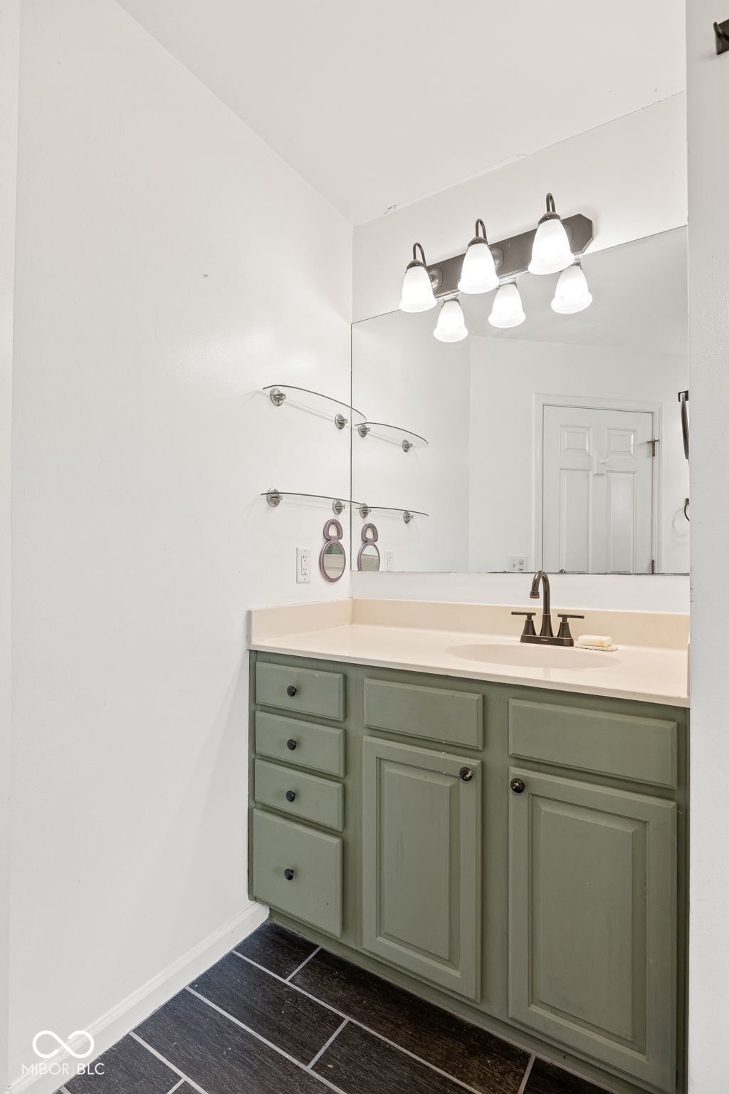 11808 Hoster Road Carmel, IN 46033 - Photo 34 of 55