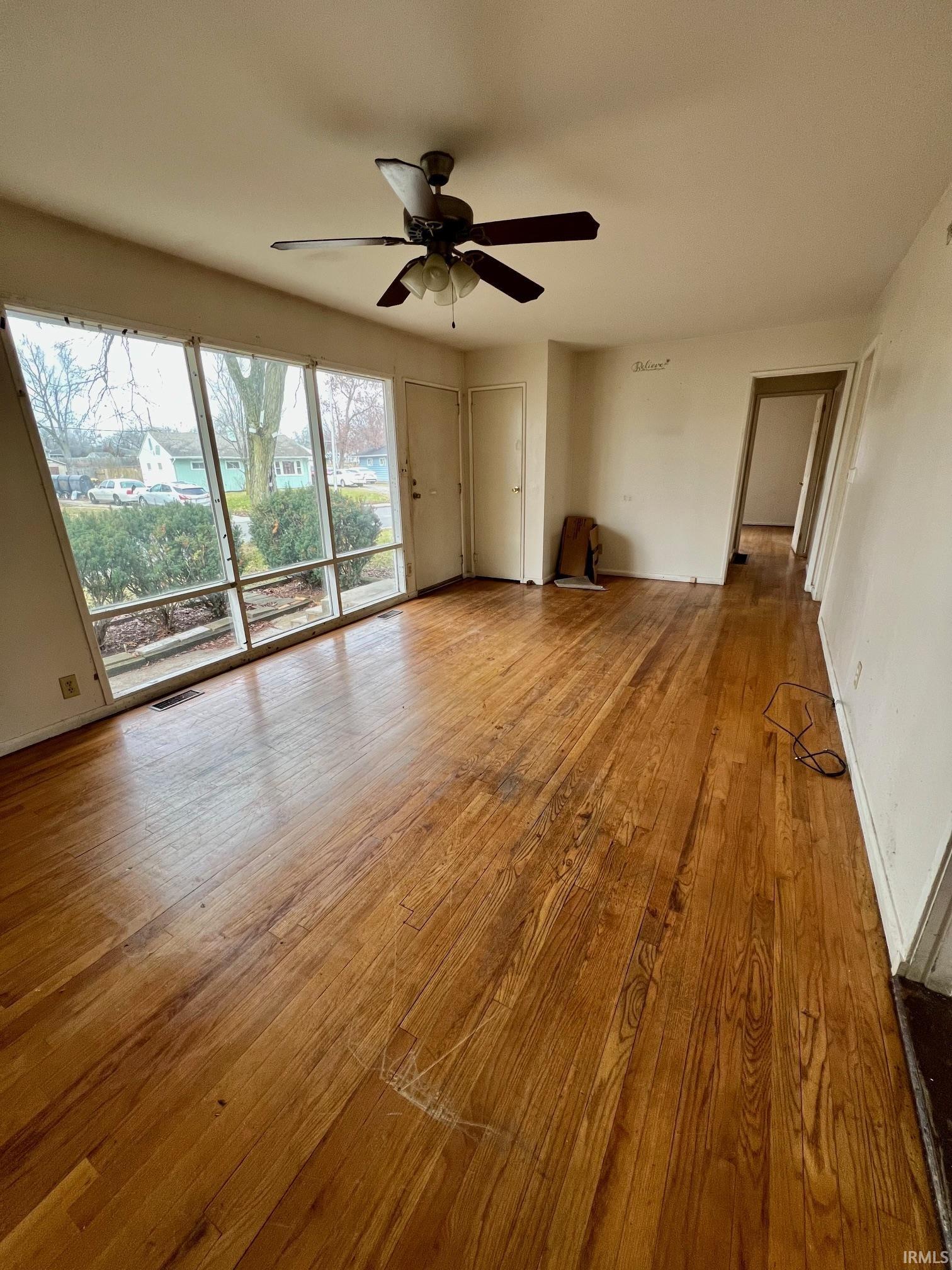 6305 Mayfair Road Fort Wayne, IN 46816 - Photo 5 of 19