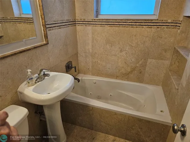 $3,400 | 2586 Northwest 58th Avenue, Margate, FL 33063