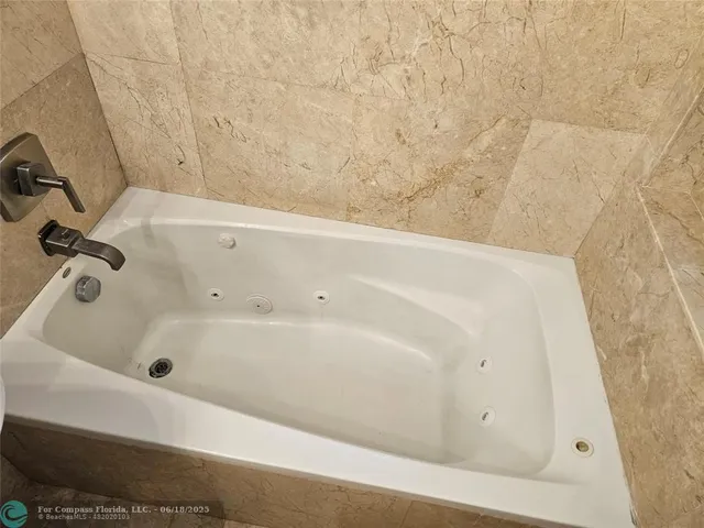 $3,400 | 2586 Northwest 58th Avenue, Margate, FL 33063