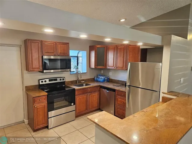 $3,400 | 2586 Northwest 58th Avenue, Margate, FL 33063