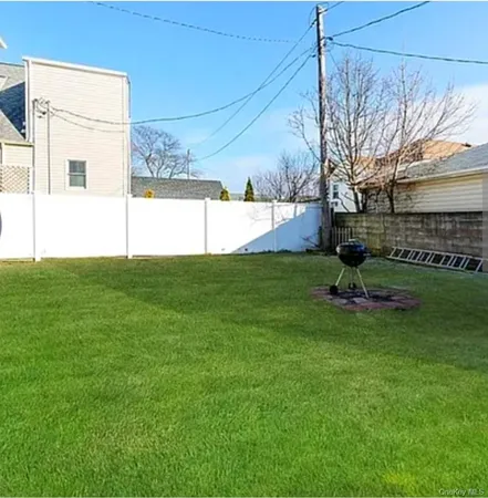 $3,600 | 15 Sagamore Road, Unit 1, Island Park, NY 11558