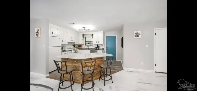 $950,000 | 2001 North 61st Avenue, Pensacola, FL 32506