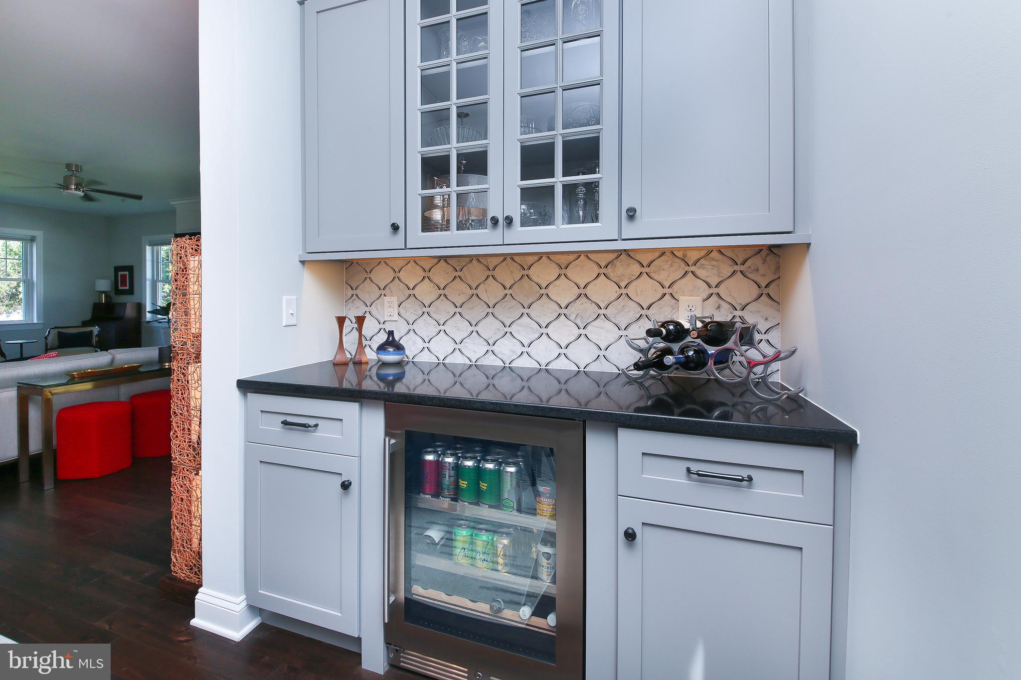 111 Gallagher Road Wayne, PA 19087 - Photo 11 of 31 Dry bar with beverage fridge