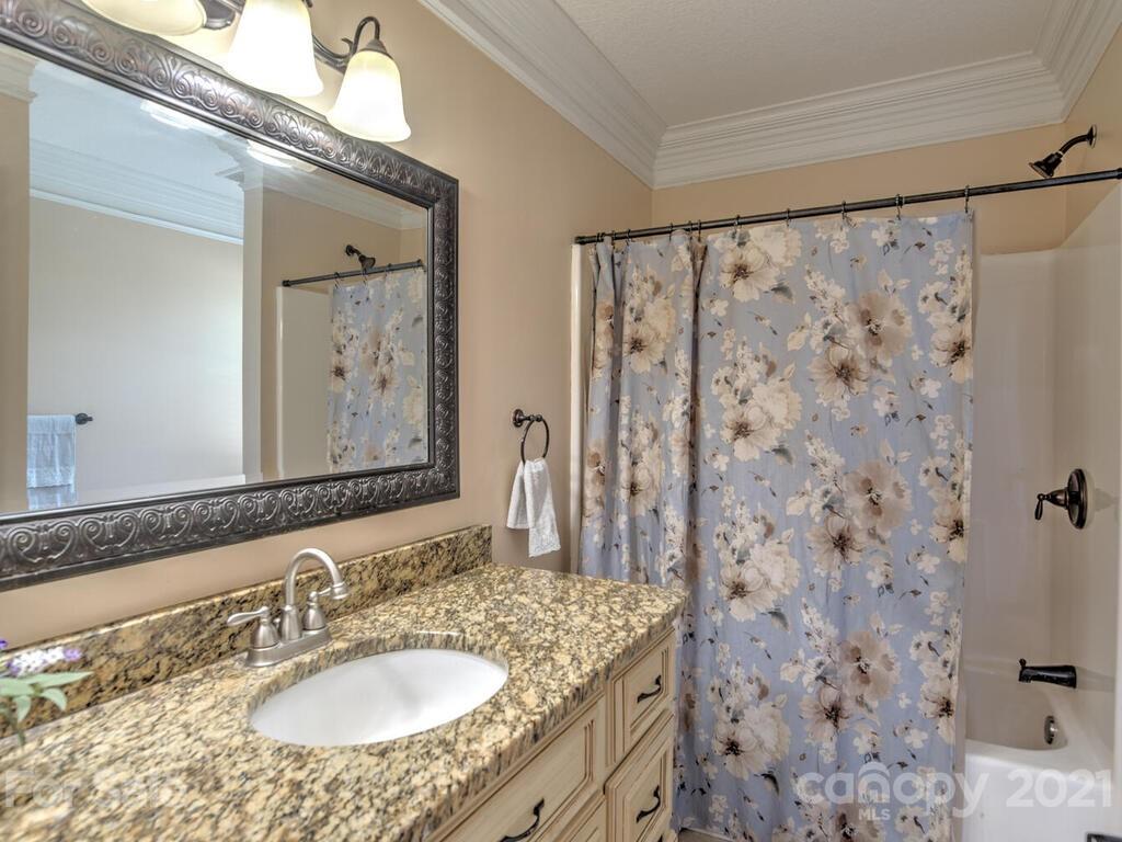 10 Elim Road Leicester, NC 28748 - Photo 17 of 35 Gallery Image 17