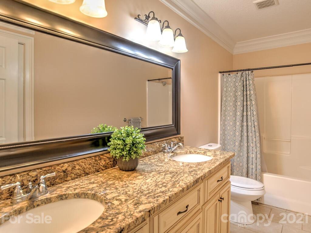 10 Elim Road Leicester, NC 28748 - Photo 19 of 35 Gallery Image 19