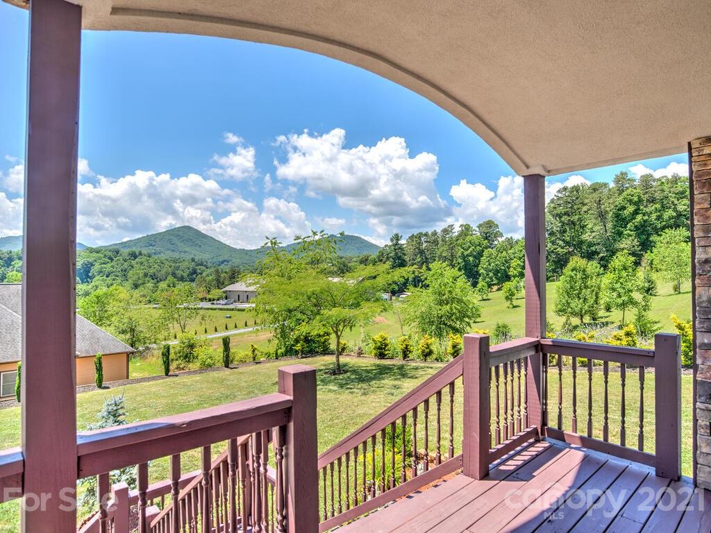 10 Elim Road Leicester, NC 28748 - Photo 4 of 35 Gallery Image 4