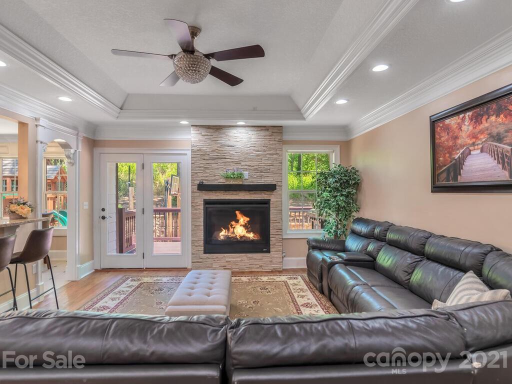 10 Elim Road Leicester, NC 28748 - Photo 7 of 35 Gallery Image 7