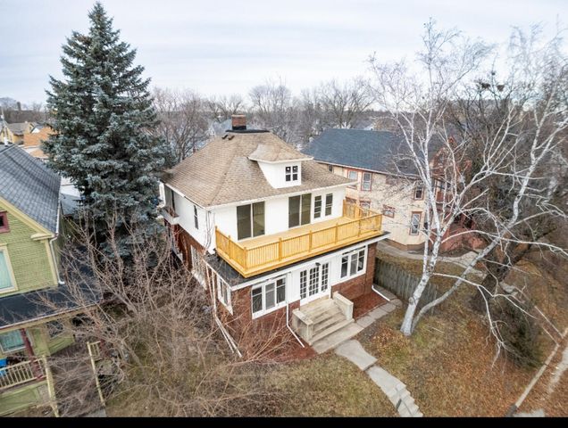$299,000 | 2040 Kinzie Avenue, Racine, WI 53405