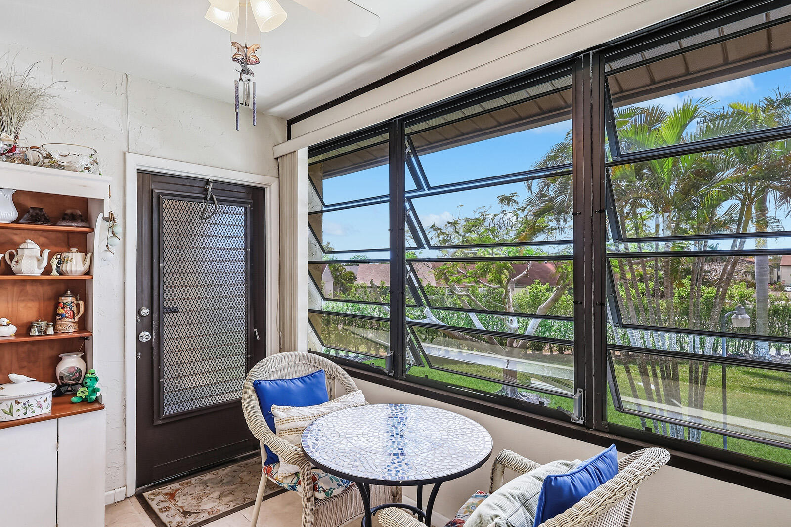 302 Pine Ridge Circle, Unit A2 Greenacres, FL 33463 - Photo 3 of 26 IMG_2995