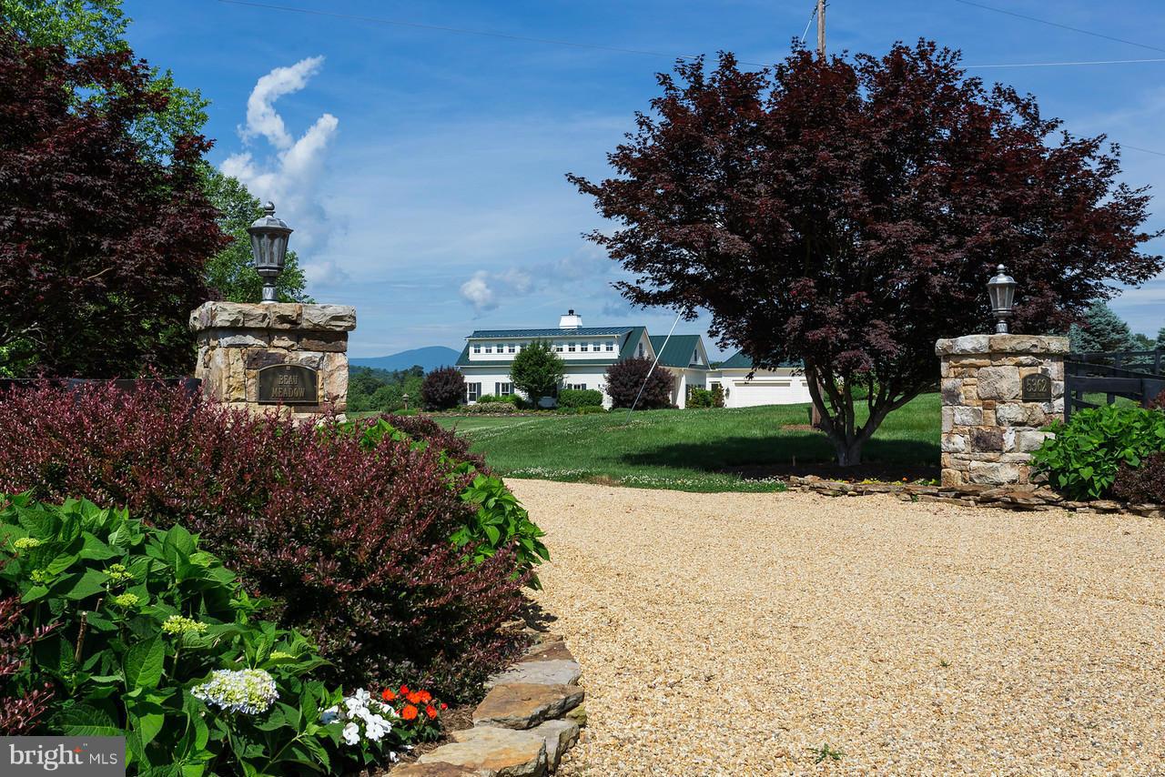 5362 Leeds Manor Road Hume, VA 22639 - Photo 2 of 30 Exterior (Front)