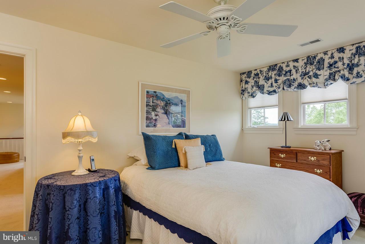 5362 Leeds Manor Road Hume, VA 22639 - Photo 22 of 30 Bedroom