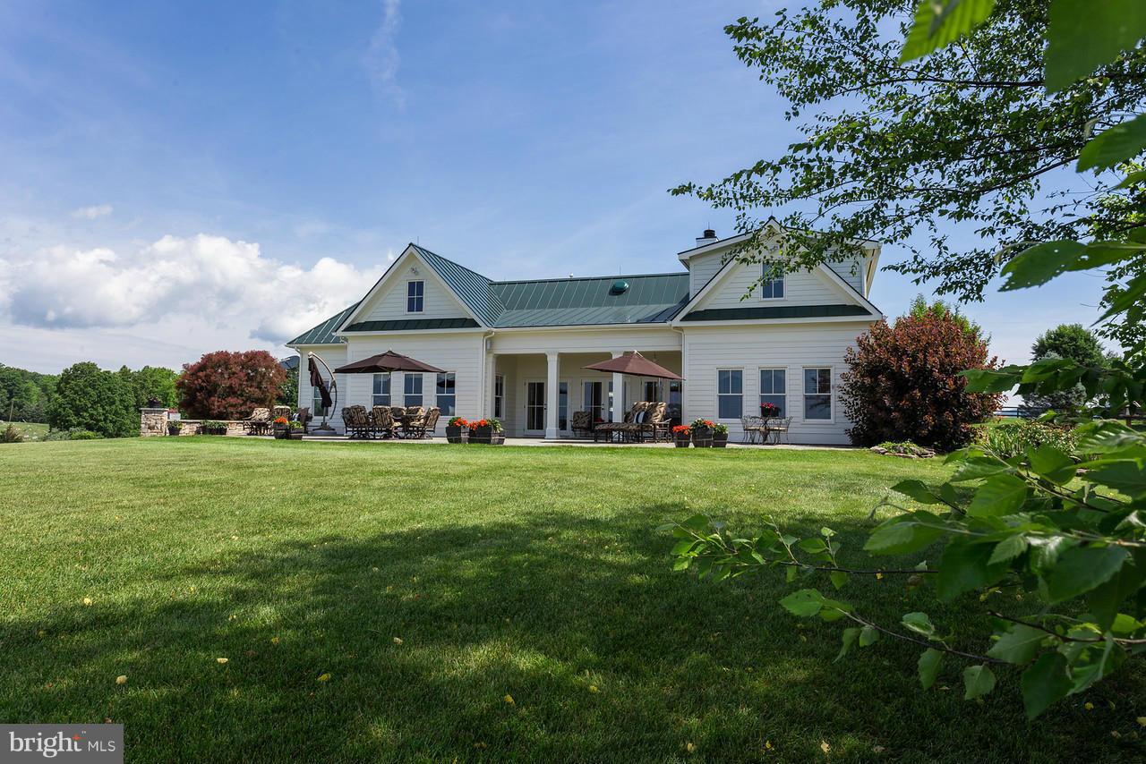 5362 Leeds Manor Road Hume, VA 22639 - Photo 25 of 30 Exterior (Rear)
