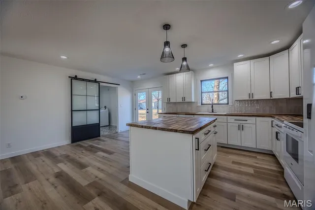 $290,000 | 217 Francis Street, Richland, MO 65556