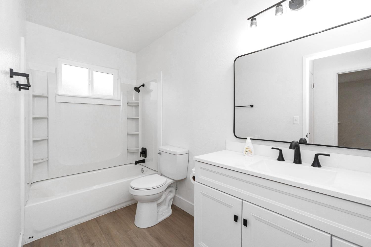 49702 High School Road Oakhurst, CA 93644 - Photo 17 of 31 Gallery Image 17