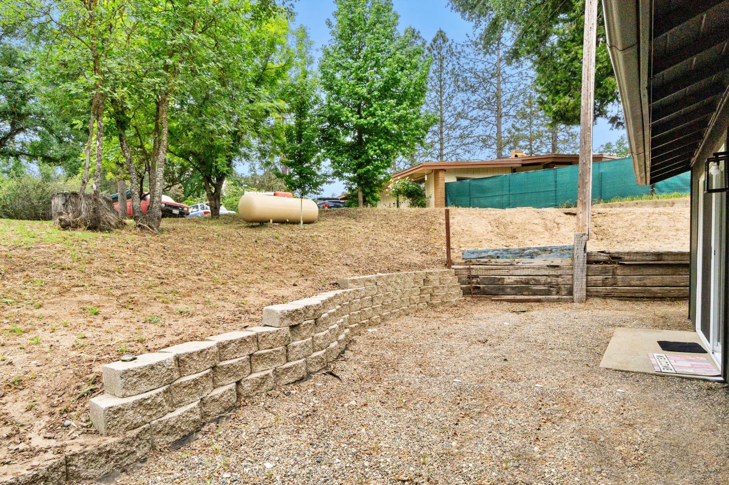 49702 High School Road Oakhurst, CA 93644 - Photo 23 of 31 Gallery Image 23