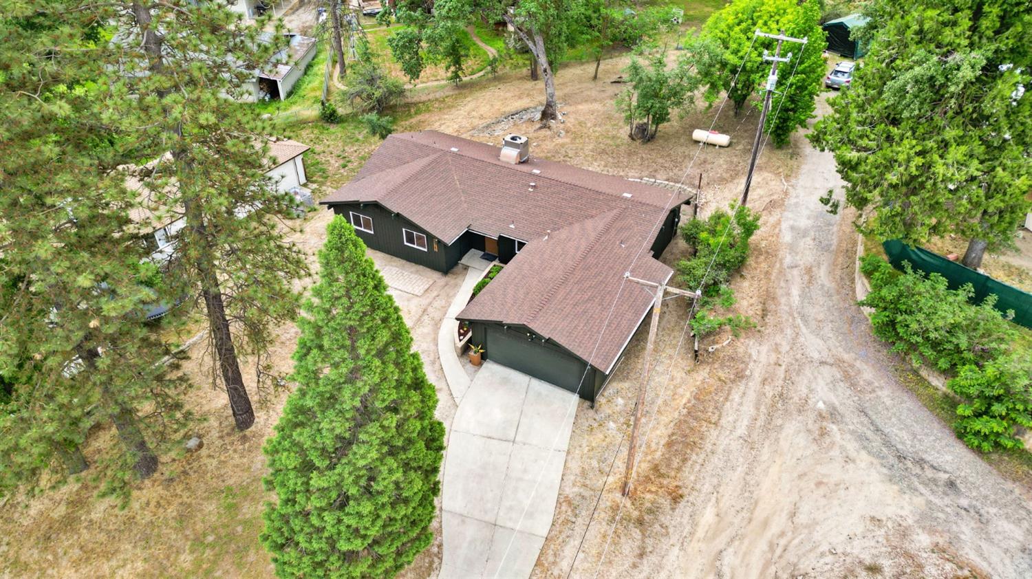 49702 High School Road Oakhurst, CA 93644 - Photo 27 of 31 Gallery Image 27