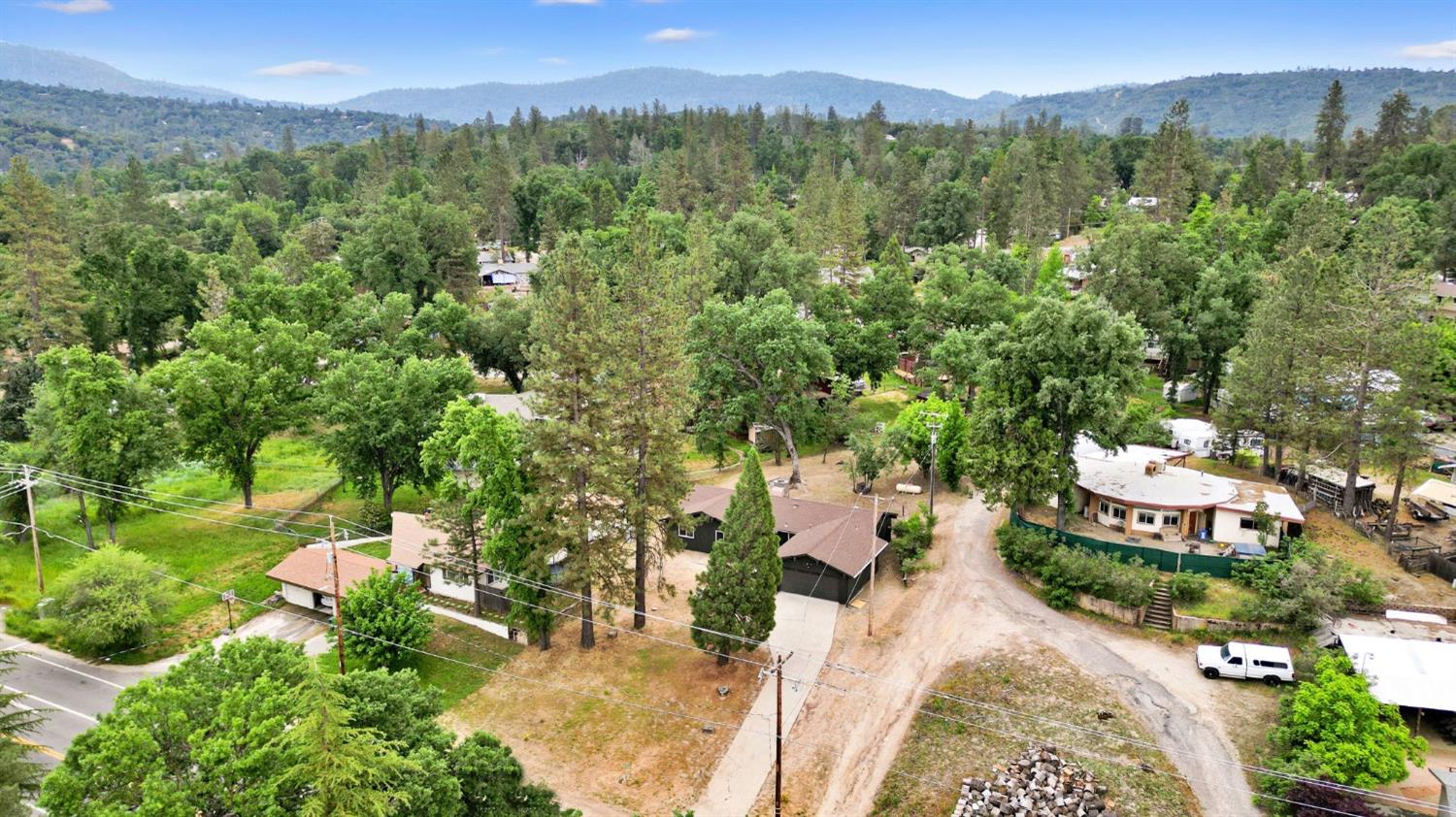 49702 High School Road Oakhurst, CA 93644 - Photo 29 of 31 Gallery Image 29
