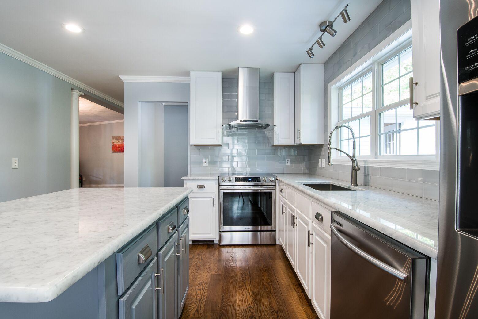 1904 Woodland Road Charleston, SC 29414 - Photo 4 of 24 Sasha Salim Bey - 4