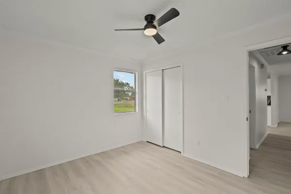 $249,999 | 19139 County Road 927A, Alvin, TX 77511