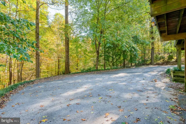 $819,900 | 3904 Log Trail Way, Reisterstown, MD 21136