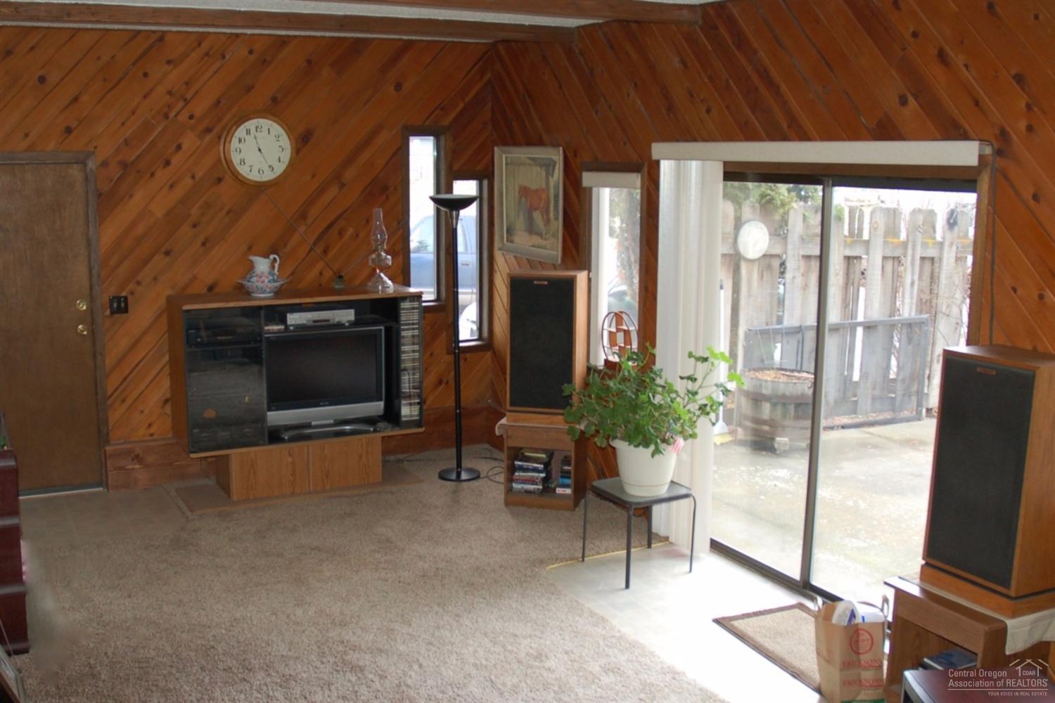 724 Apollo Road Prineville, OR 97754 - Photo 7 of 18 Additional Photo