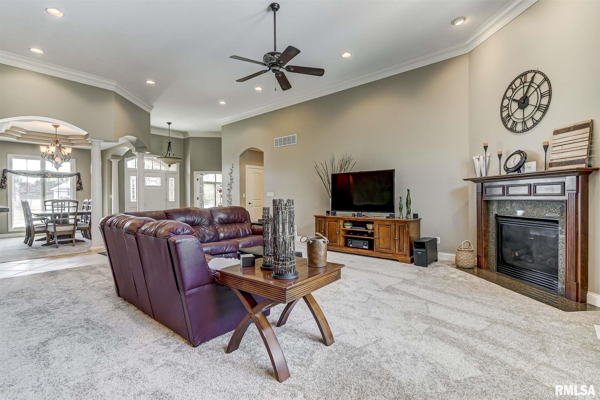 2613 Killarney Road Springfield, IL 62711 - Photo 12 of 47
