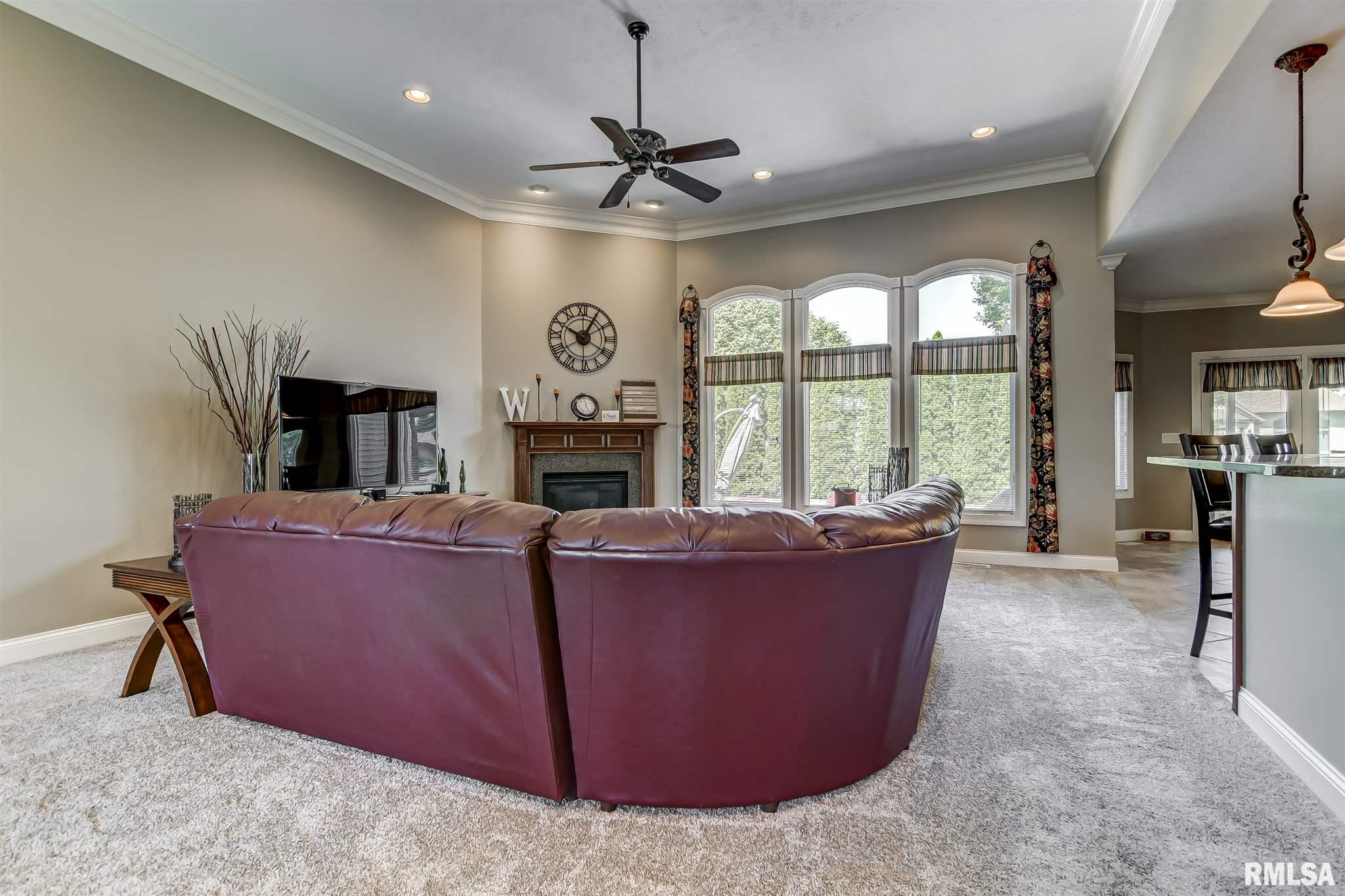 2613 Killarney Road Springfield, IL 62711 - Photo 10 of 47