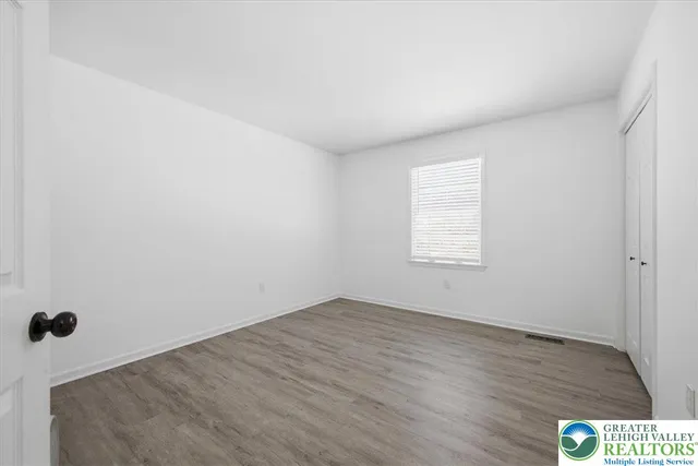 $679,900 | 2301 Goldenrod Drive, Lower Macungie Township, PA 18062