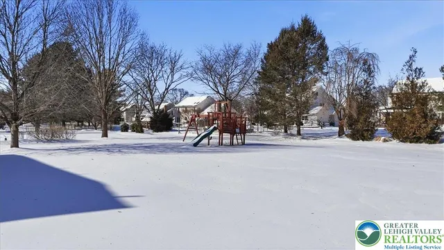 $679,900 | 2301 Goldenrod Drive, Lower Macungie Township, PA 18062