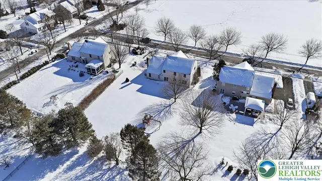 $679,900 | 2301 Goldenrod Drive, Lower Macungie Township, PA 18062