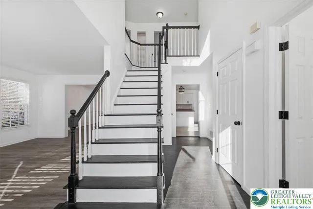 $679,900 | 2301 Goldenrod Drive, Lower Macungie Township, PA 18062