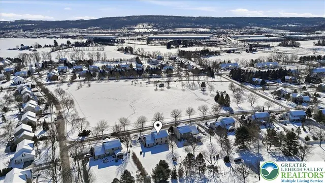 $679,900 | 2301 Goldenrod Drive, Lower Macungie Township, PA 18062