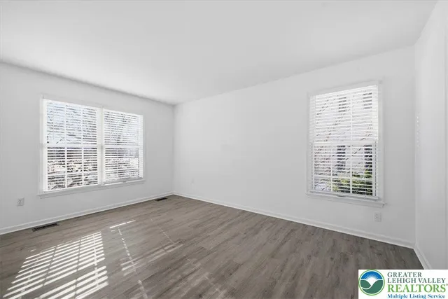 $679,900 | 2301 Goldenrod Drive, Lower Macungie Township, PA 18062