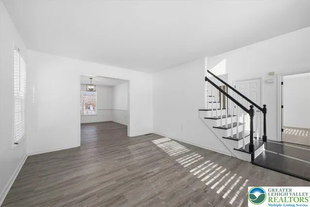 $679,900 | 2301 Goldenrod Drive, Lower Macungie Township, PA 18062