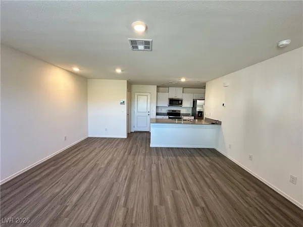 $1,899 | 1920 Sonetto Vista Street, Henderson, NV 89044