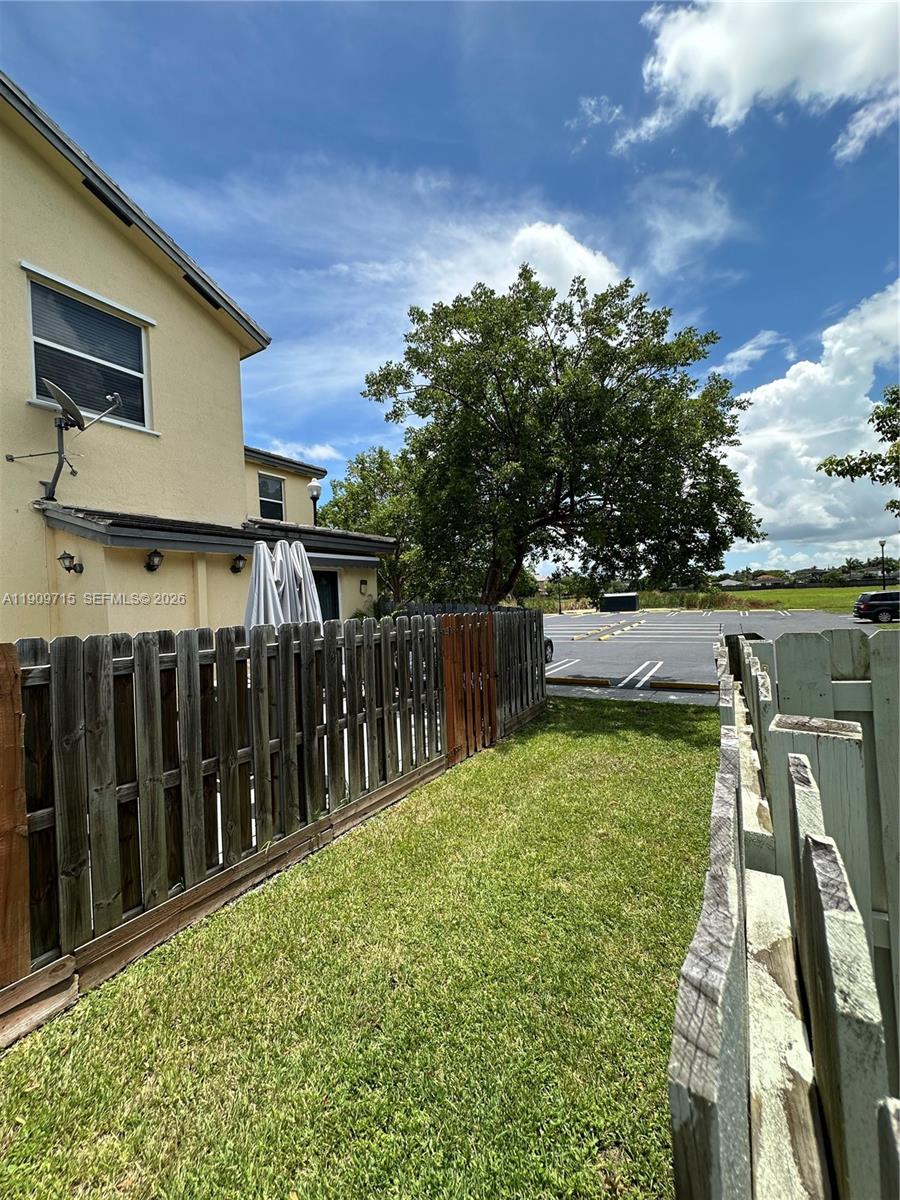 133 Southeast 28th Terrace, Unit 8 Homestead, FL 33033 - Photo 39 of 53