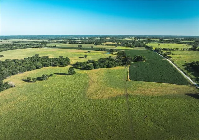 $834,600 | South Shawnee Heights Road, Quenemo, KS 66528