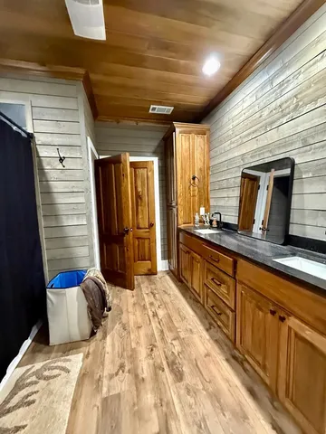 $4,500,000 | 6992 Blackhawk Acme Levee Road, Vidalia, LA 71373