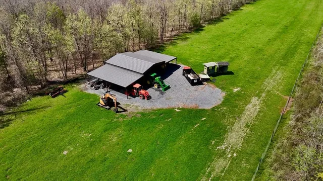 $4,500,000 | 6992 Blackhawk Acme Levee Road, Vidalia, LA 71373