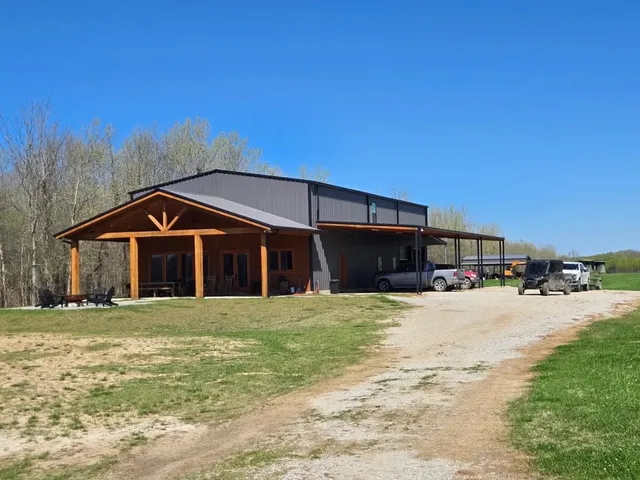 $4,500,000 | 6992 Blackhawk Acme Levee Road, Vidalia, LA 71373