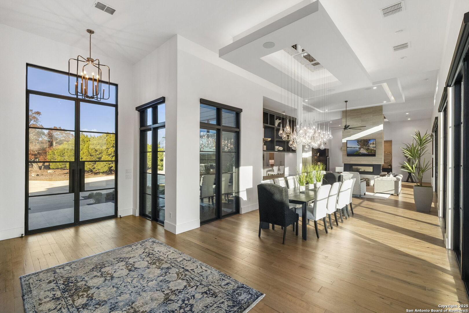 121 Greystone Point Boerne, TX 78006 - Photo 13 of 79