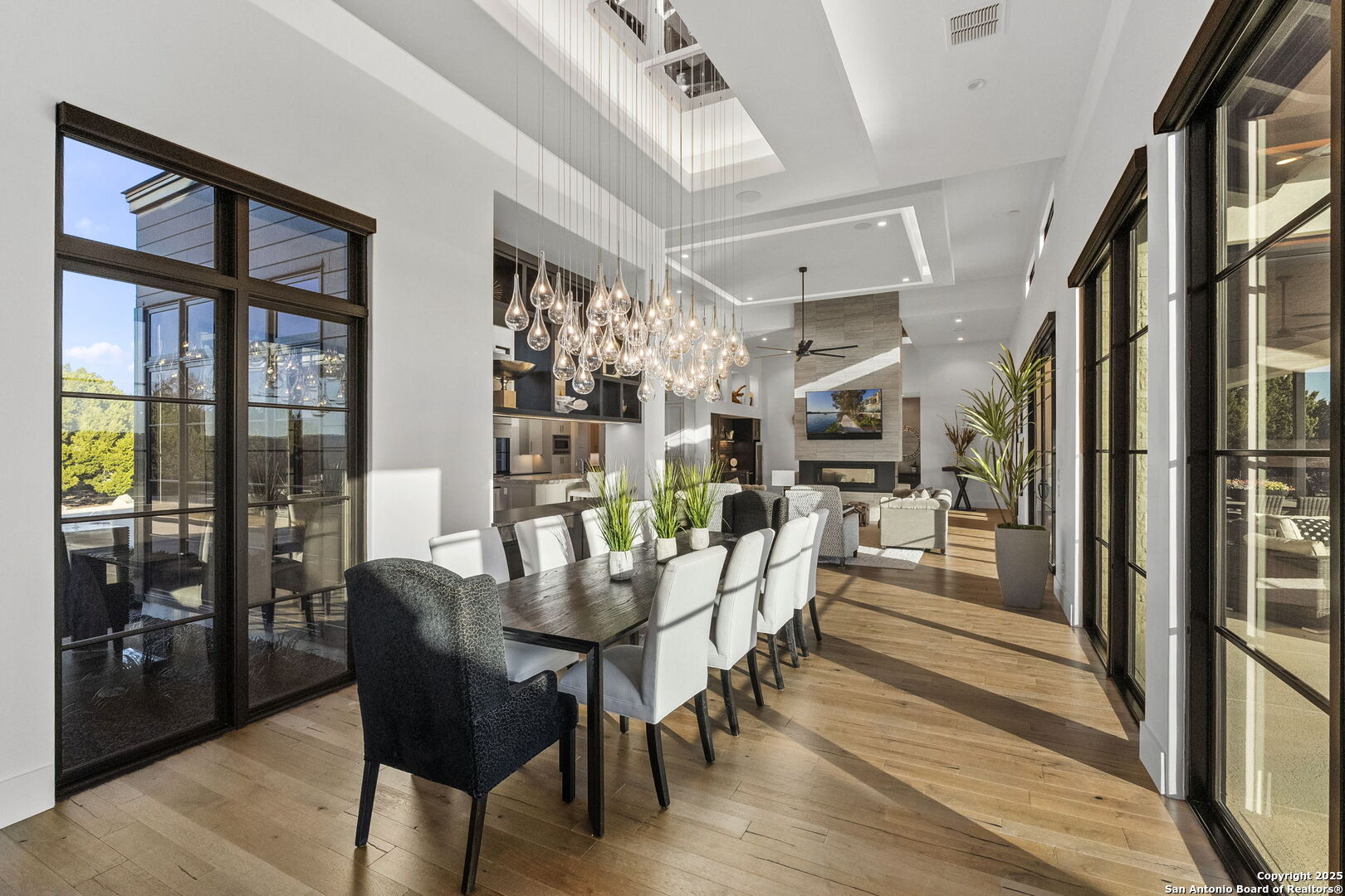 121 Greystone Point Boerne, TX 78006 - Photo 14 of 79