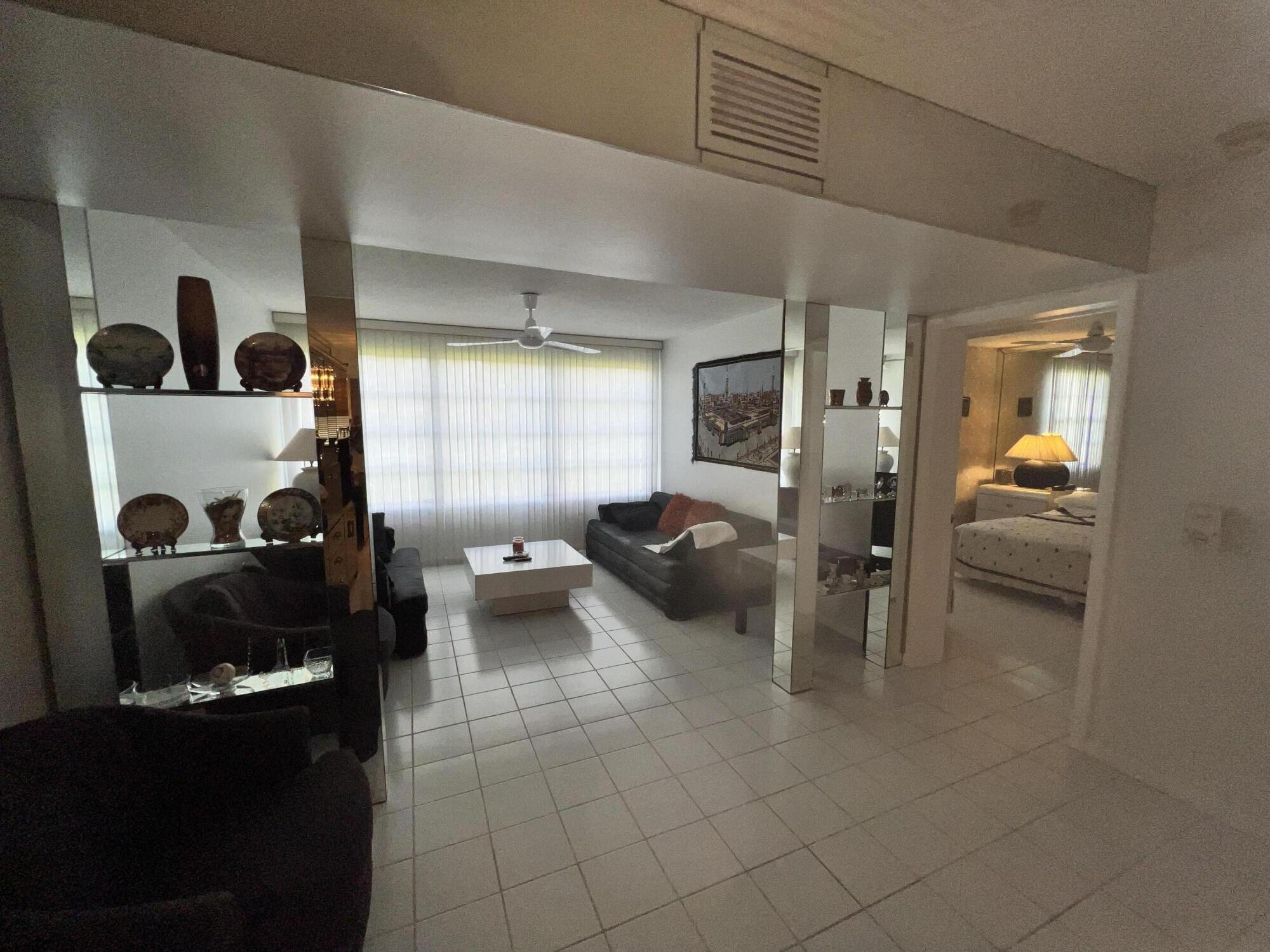 6121 Balboa Circle, Unit 106 Boca Raton, FL 33433 - Photo 4 of 15 IMG_1579